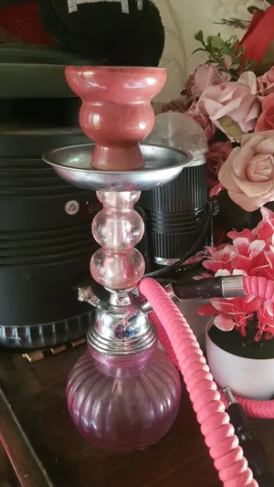 نظيفه مع الادوات حقها السعر خمسه الف عرطه ومعه وحده مجانا