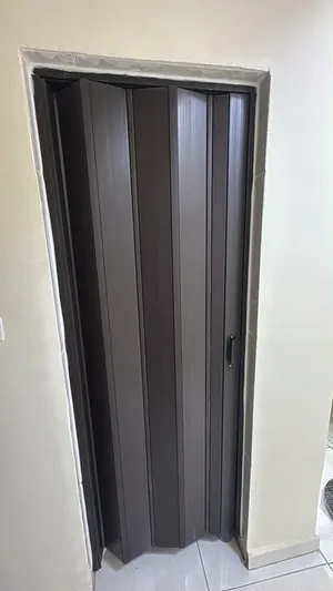 باب للبيع المستعجل