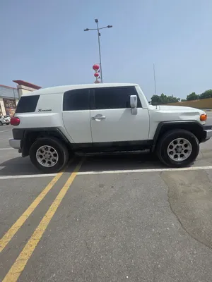 Used Toyota FJ in Al Batinah