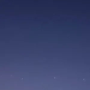 مطلوب آيفون 16 وفوق اقساط على الهوية