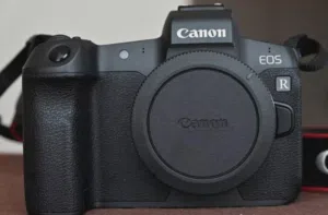 Canon R shutter 40K كانون R وكااااالة