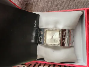 ساعه ستاتي سويسري