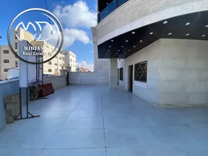 شقه أرضية جديدة للبيع الشميساني مساحات 160م & 195م مع تراسات و حدائق تشطيبات فاخرة بأسعار مميزة