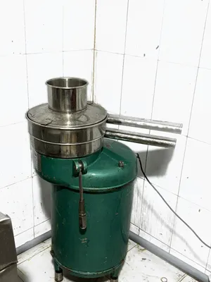للبيع - فرازة حليب / قشطة (Cream Separator)