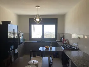 130 m2 3 Bedrooms Apartments for Sale in Ramallah and Al-Bireh Al Baloue