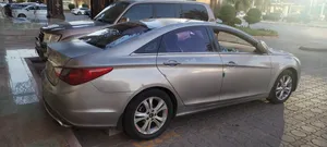 Sonata 2012