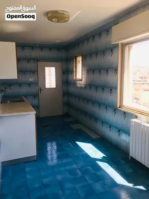 مطلوب شريك سكن محترم
