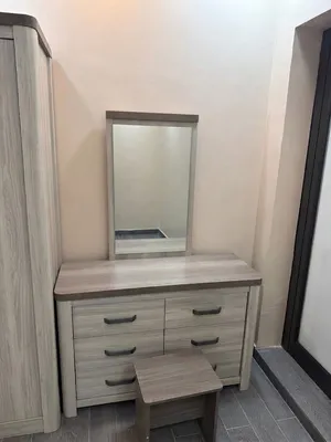مرآة جديده مااستعملت