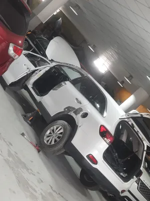 محتويات ورشة صيانة سيارات للبيع