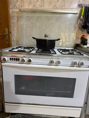 طباخ شغال ناره قويه سعره 300