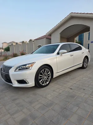 Used Lexus LS in Um Al Quwain
