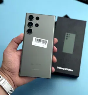 عرض خااص : Samsung S23 ultra 512gb بالذاكرة العملاقة الهاتف بحالة الوكالة نظيف جدا بدون أي مشاكل