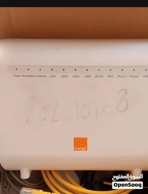 راوتر اورنج ADSL استخدام بسيط معه شاحن ووصلاته وكرتونته موجود بالسلط مساء