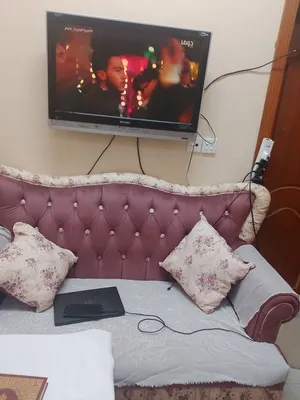 غرفة جلوس بحالة ممتازه