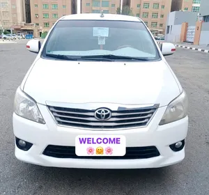 Toyota . Innova . 2014 . Used0