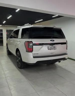Used Ford Expedition in Muscat
