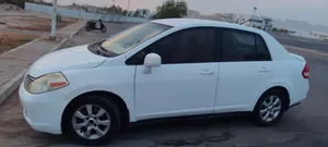 Nissan Versay