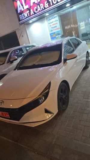 العامري لتأجير السيارات والرحلات السياحية صلاله مبنى نادي الاتحاد