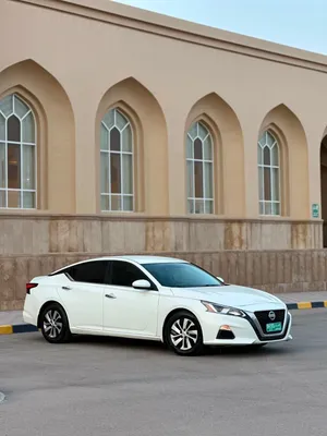 مطلوب مستثمر لمشروع مربح في مجال بيع وشراء السيارات