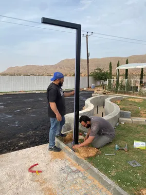 كهربائي منازل وصيانه وتركيب جميع الملحقات الكهربائيه.