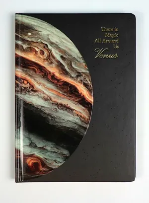 Note Book Hard cover للتدوين الملاحظات و اليوميات و العاب الذكاء و التفكير النقدي