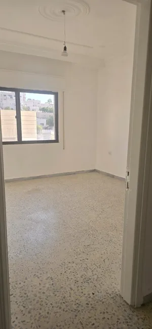 شقة للايجار في مرج الحمام دوار الجندي خلف السيفوي