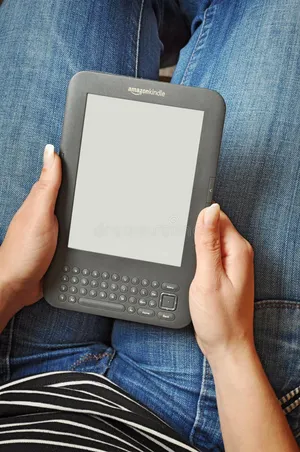 kindle keyboard قارئ كتب مجدد الاصدار الثالث
