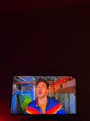 شاشه للبيع قابل لتفاوض