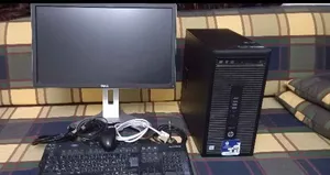 كمبيوتر hp  للبيع بحاله جيده