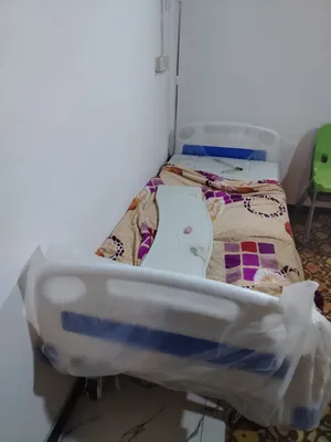 سرير طبي للبيع