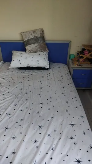 Bedroom furniture 1000dh
