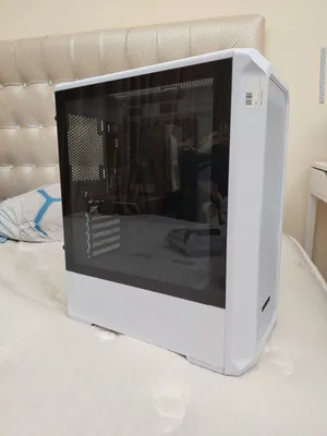 للبيع، pc كور i5 جيل 10 رامات 16 جيجا كرت شاشة 1650ti 2.m 1تيرا ssd w650 pc بحالة الوكالة