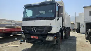 Mercedes Actros 4035