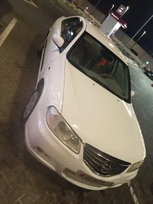Nissan Sunny 2011