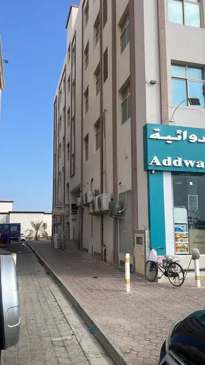 شقق راقية بموقع ممتاز على شارع الرئيسي - العبيلة السابعة مع Wi-Fi مجاني