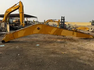FOR SALE: KOMATSU EXCAVATOR – ORIGINAL LONG BOOM (22 METERS)