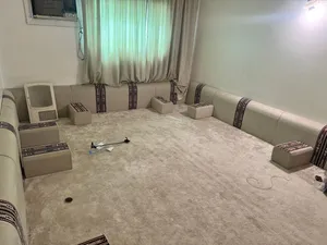 مجلس عربي للبيع