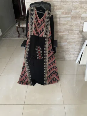 اثواب تطريز عدد 2 صناعة سورية قياس L M