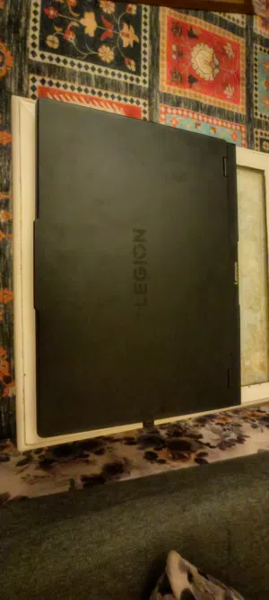 Lenovo Legion 5 Pro - 16 WQXGA OLED / 165Hz / RTX 5060 8GB VGA / Ultra 7 / 32GB / 1TB