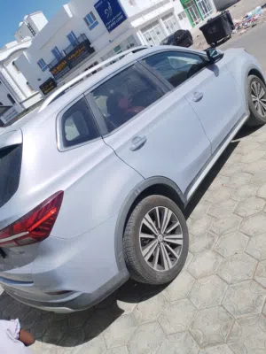 Used MG MG RX5 in Muscat