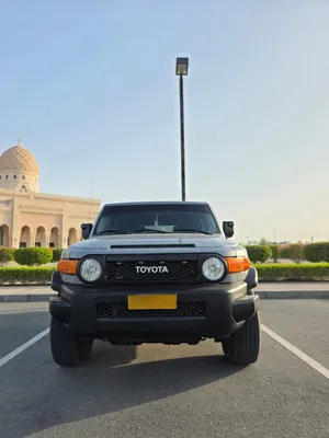 Used Toyota FJ in Muscat