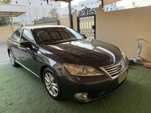 Used Lexus ES in Muscat