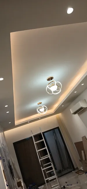 We Provide professionally Electrical service نقوم بأعمال الكهرباء والسباكة بكفاءة عالية.
