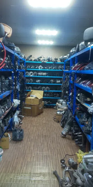 بیع قطع غیار المستعمل السیارات مرسدیز،بی ام دبلیو،آديUsed car spare parts Mercedes,bmw,audi,s