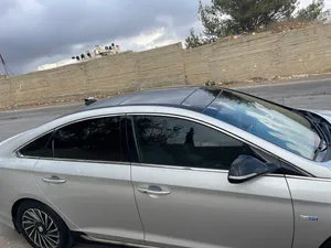 هيونداي سوناتا هايبرد محرك 2000 موديل 2018 ترخيص 2020 البودي والميكانيك ممتاز صيانة دورية وسحب وكالة