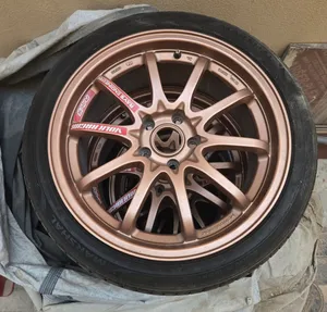 RAYS Volk Racing CE28-style.