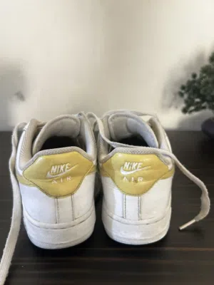 Nike Air Force 1 Low White/Gold