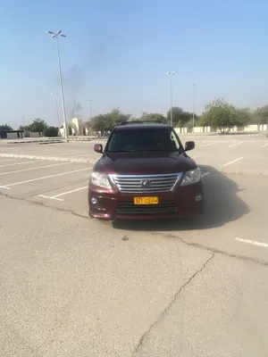 لكزس LX 570 موديل 2010