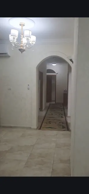 145 m2 3 Bedrooms Apartments for Sale in Ramallah and Al-Bireh Al Tira