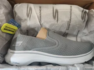 حذاء سكيتشرز طبي أوروبي أصلي جديد Skechers Go Walk 7 Men Memory Foam Walking
